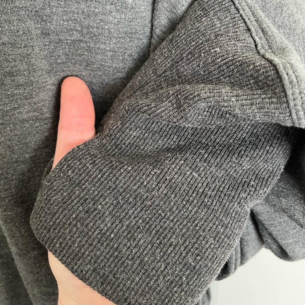 JoyLab | Split Sides Top - Picture 5 of 5